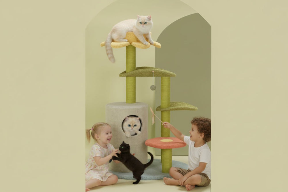 برج لعب وخدش للقطط بتصميم زهور ملونة من Pet Supplies
