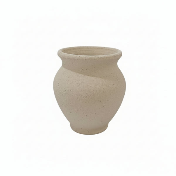 مزهرية فخارية صغيرة