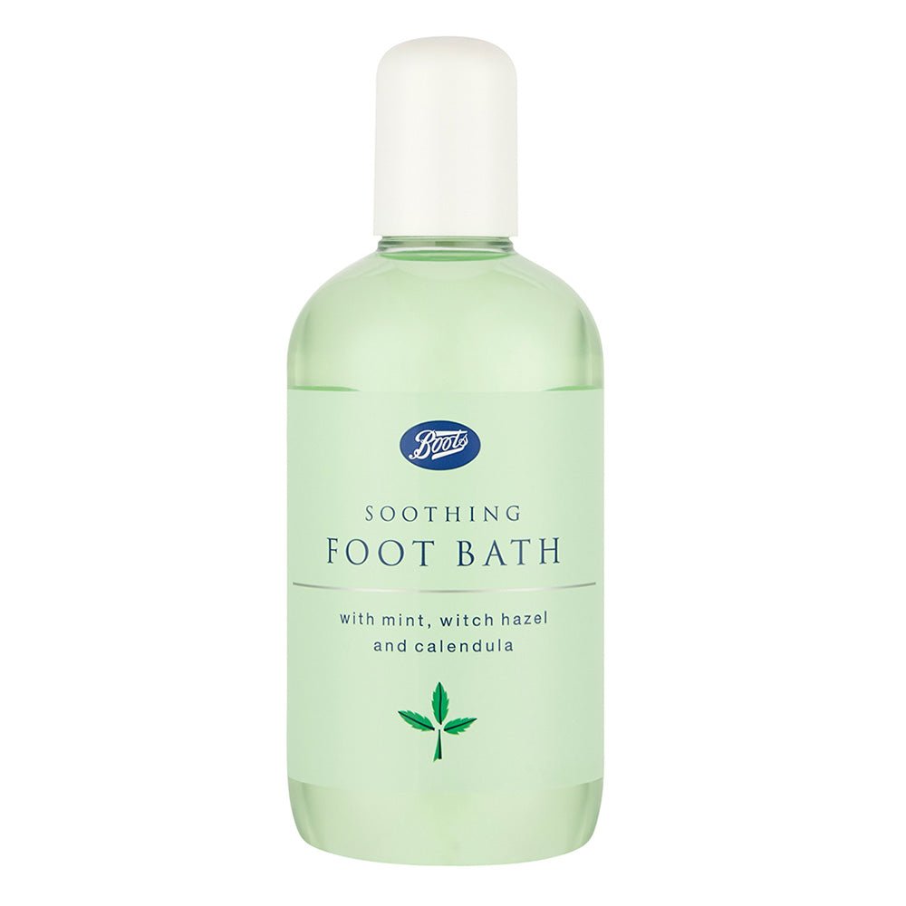 Boots Peppermint Foot Wash with Witch Hazel &amp; Calendula - 150ml