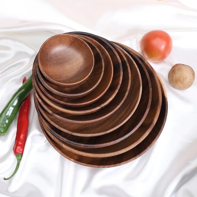 طبق تقديم دائري بحواف مرتفعة من الخشب