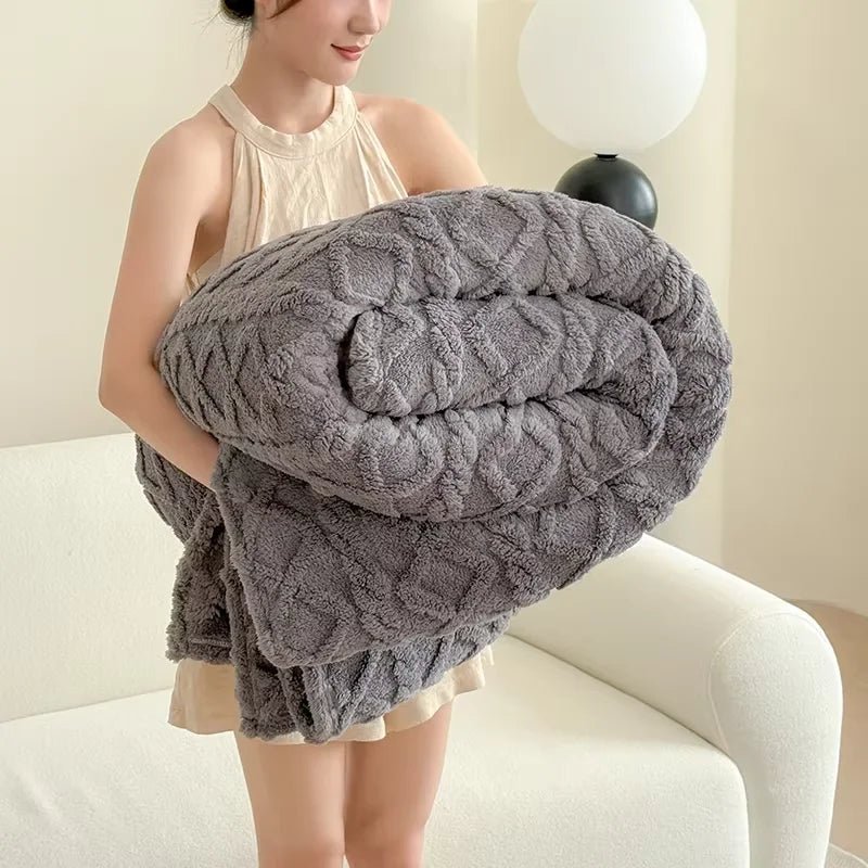 Multi-colored lightweight wool blanket