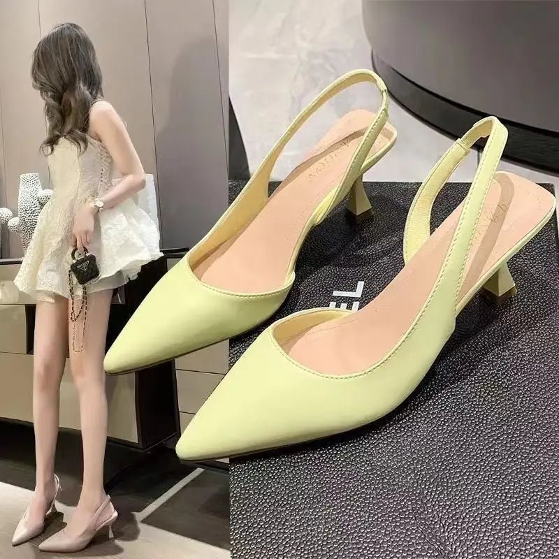 صندل نسائي بكعب عالي فاخر - حذاء ذو تصميم عصري بجلد لامع ونعل رفيع
