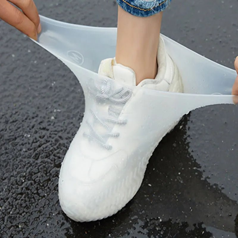 Reusable silicone shoe cover 
