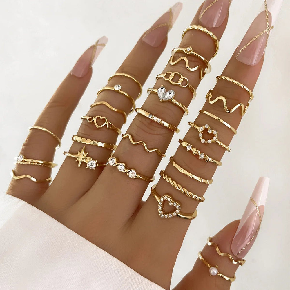 Simple Wave Design Women's Ring Set with Crystal Heart - Gold and Silver Tone