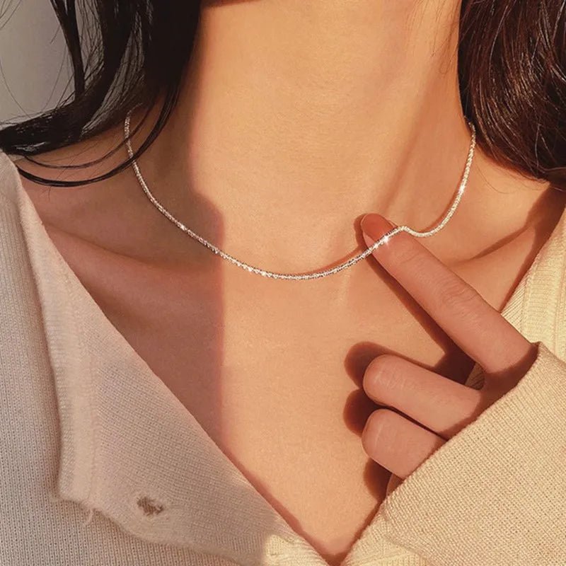 Fashionable design choker necklace in shiny silver with zinc alloy chain