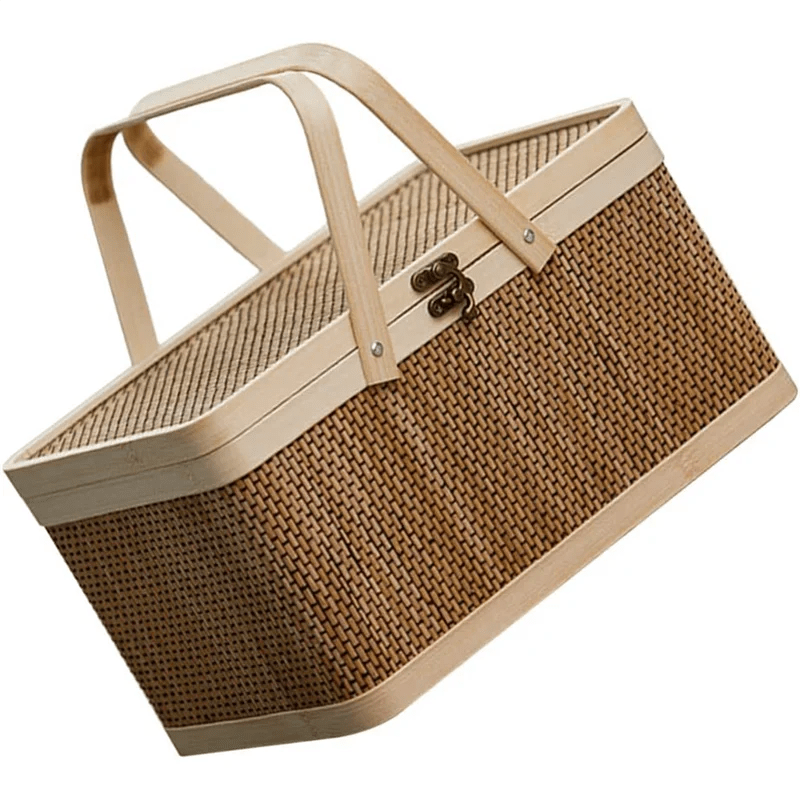 woven picnic basket with lid