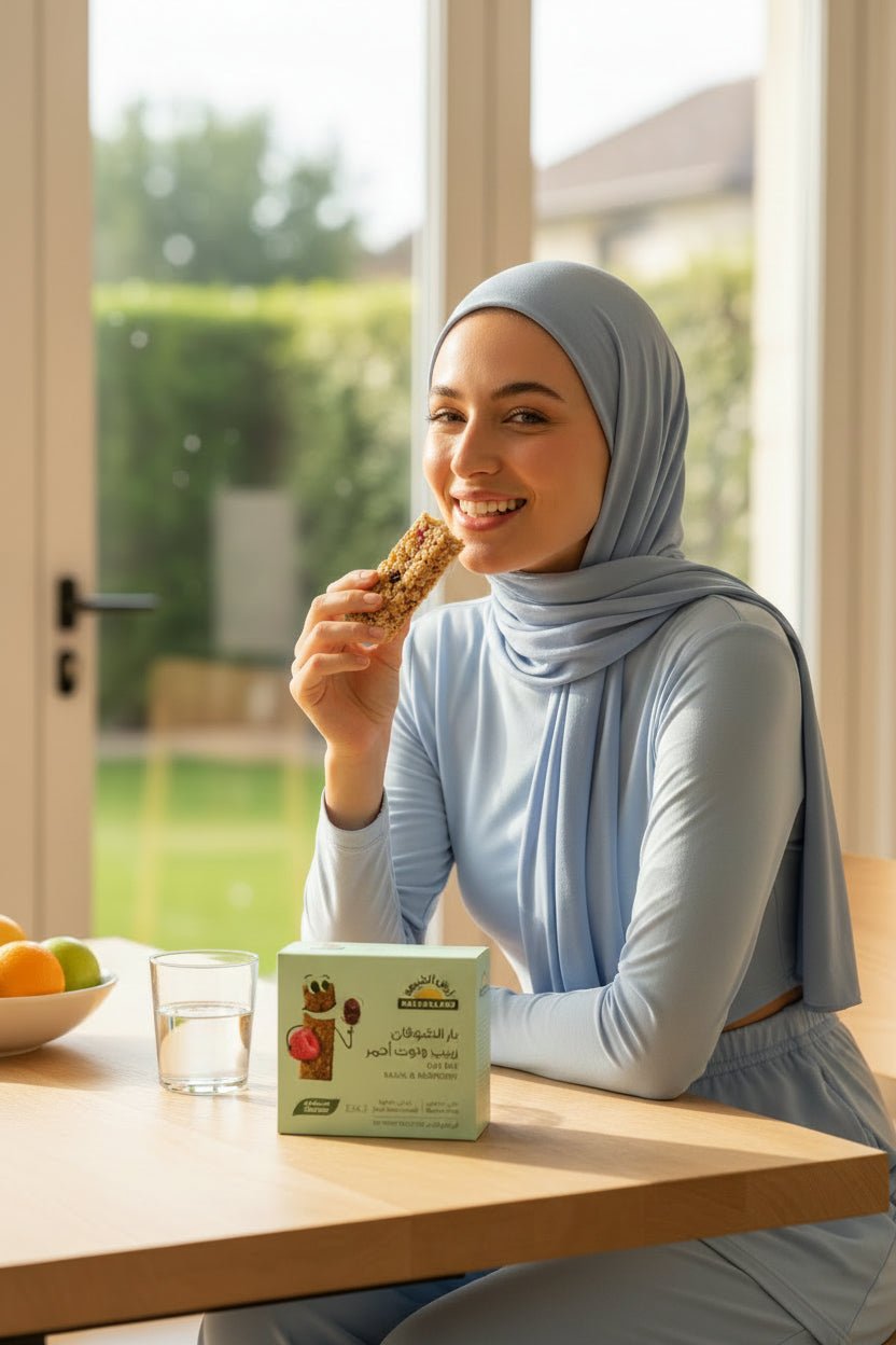 بار الشوفان بالزبيب والتوت الأحمر 120 جرام أرض الطبيعة Natureland Oat Bar Raisin Raspberry - آنية المنزل الراقي