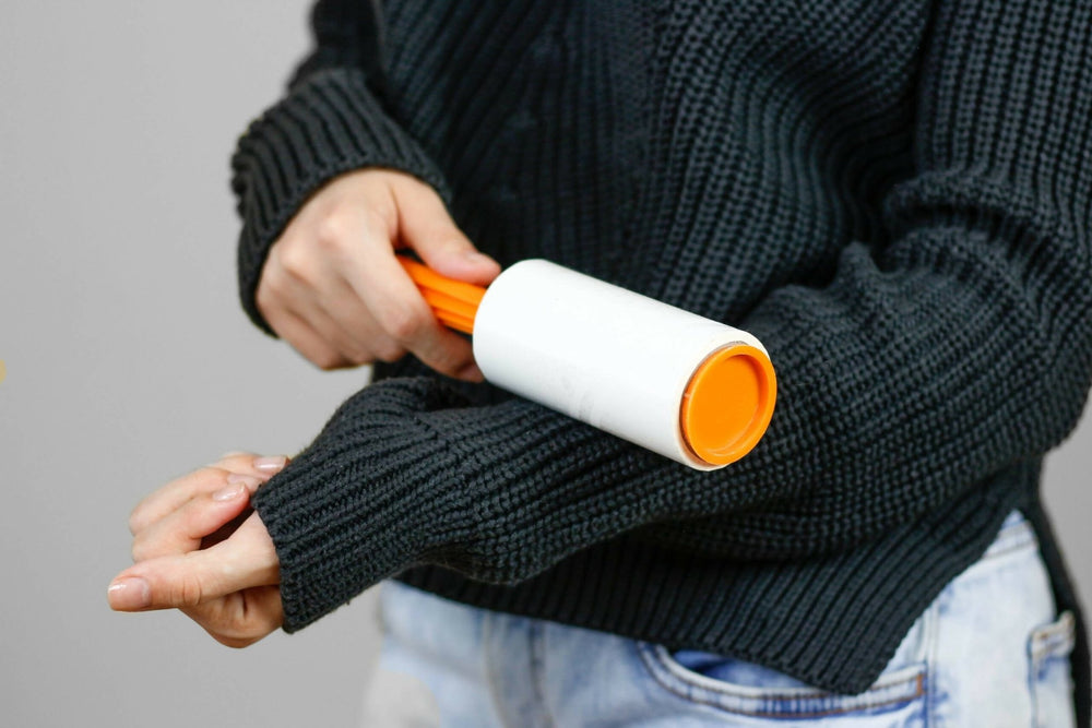 Pet Hair Roller with 2 Refill Rollers