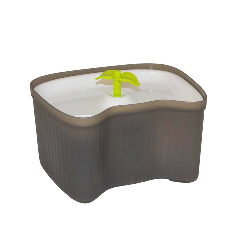 Water Fountain with USB Cable and Filter for Cats and Pets 2.6L 