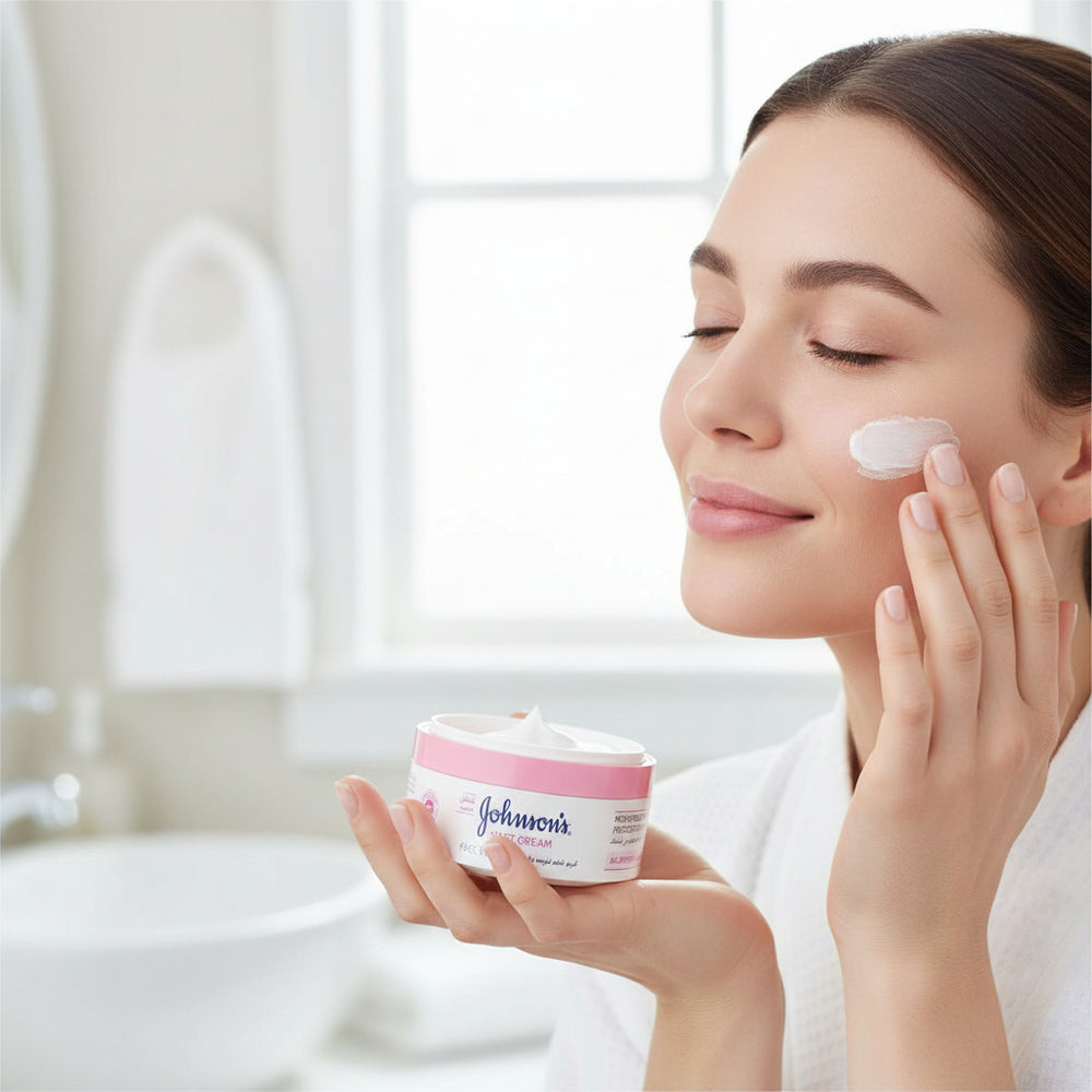 Johnson's Face &amp; Body Cream with Shea Butter 300ml