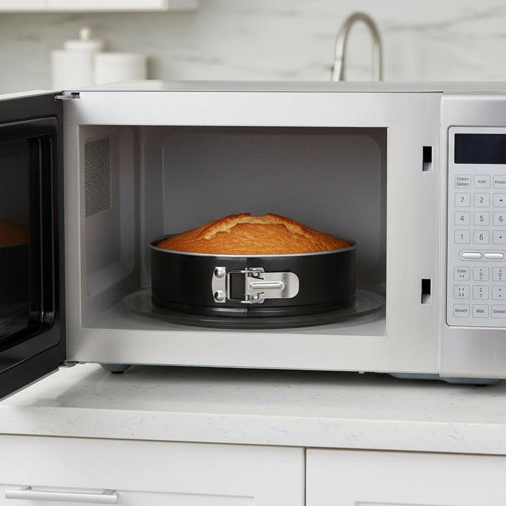 Five Simply Smart Signature Round Non-Stick Metal Springform Pan Black and Silver 24cm 146473