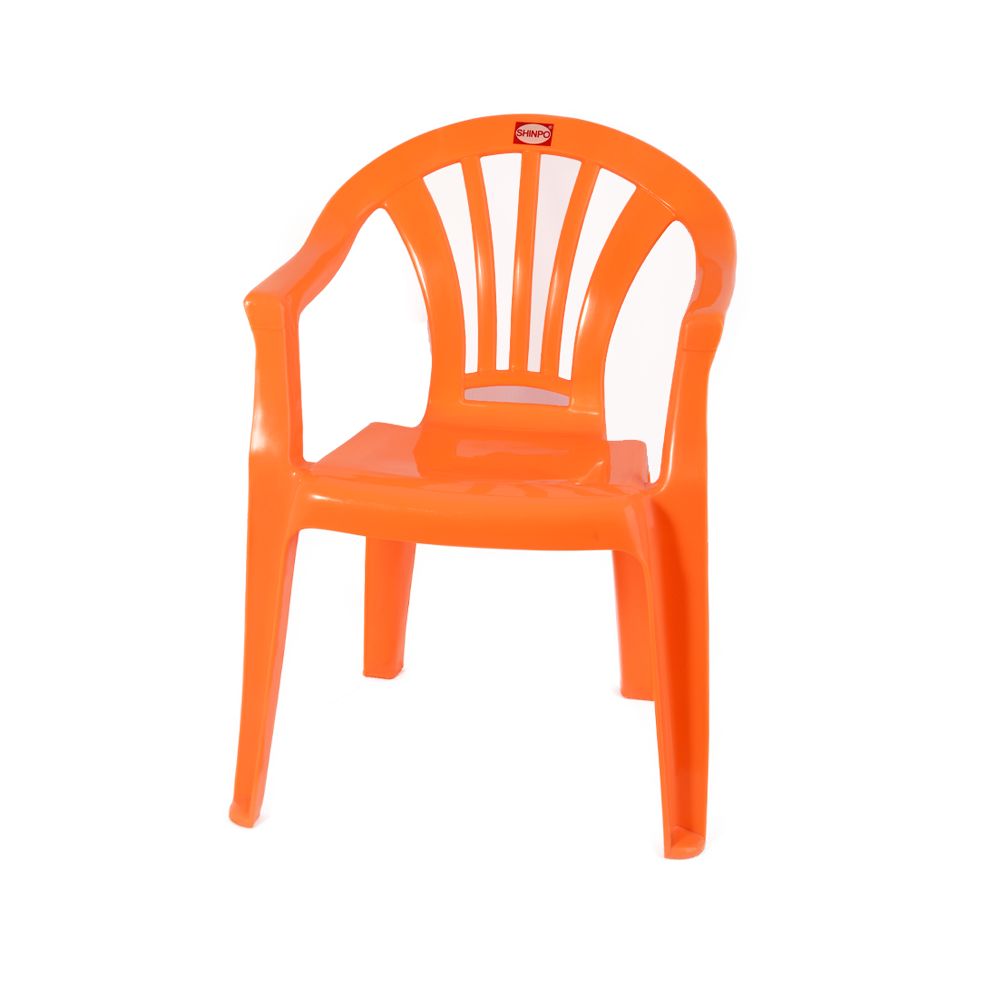 كرسي اطفال بلاستيك برتقالي بذراعين - أنية المنزل