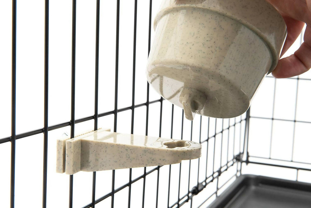 Plastic Pet Food and Water Bowl with Hanging Clip Holder